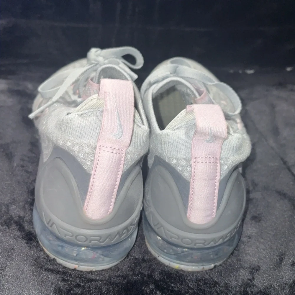 Nike Women's Gray and Pink Vapor Max Sneakers - Picture 2 of 6